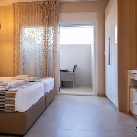 Apartment Sithonia Luxury 2 Beds Studio, Semi-ground Floor