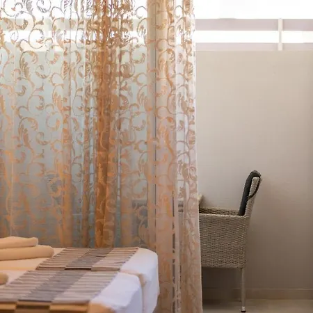 Sithonia Luxury 2 Beds Studio, Semi-ground Floor Nikiti (Sithonia)