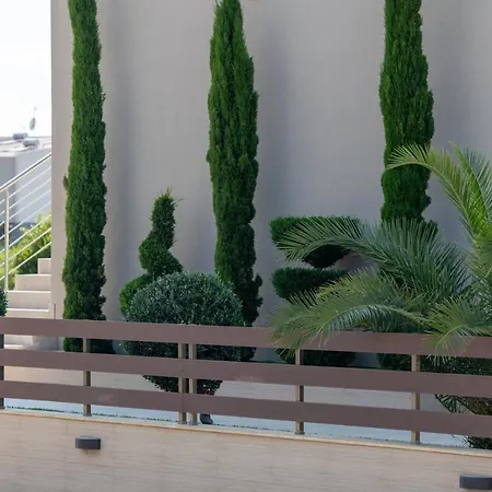 Sithonia Luxury 2 Beds Studio, Semi-ground Floor Apartment Nikiti (Sithonia)