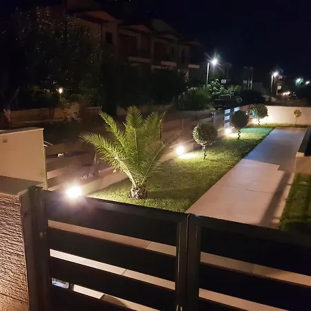 Διαμέρισμα Sithonia Luxury 2 Beds Studio, Semi-ground Floor